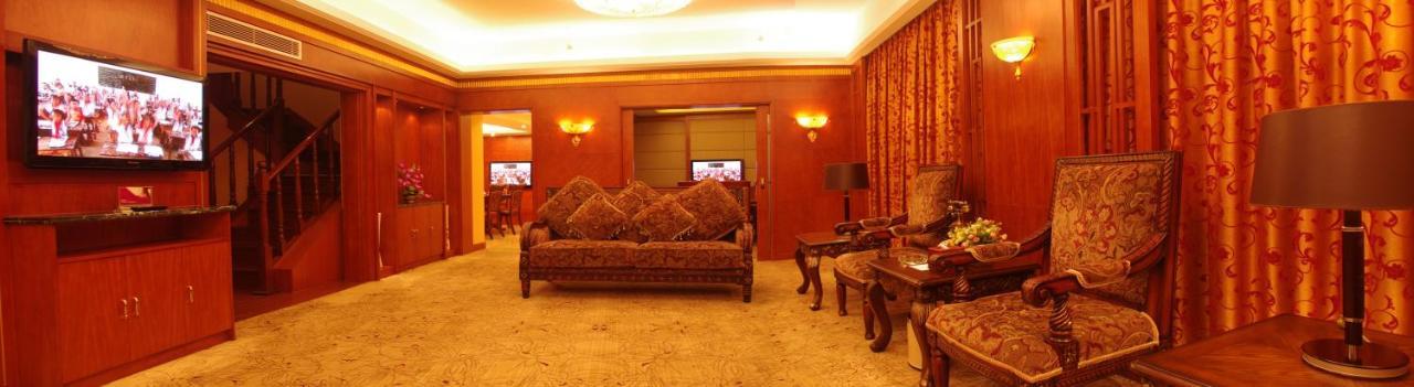 Crowne Plaza Zhanjiang Kang Yi, An Ihg Hotel Екстериор снимка